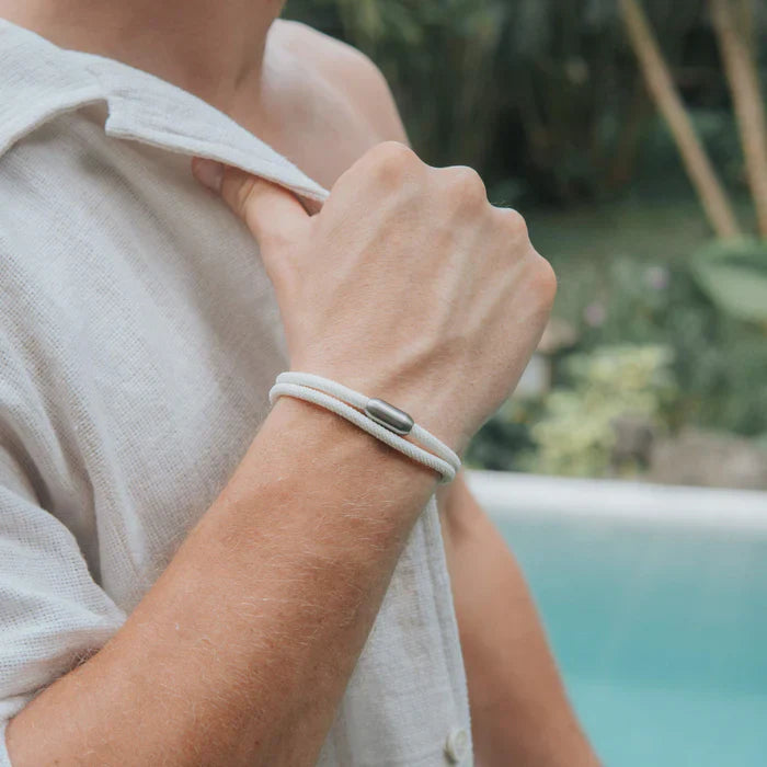 Pulseira de Corda Branca Minimalista Algarve Pulse | Compre Agora